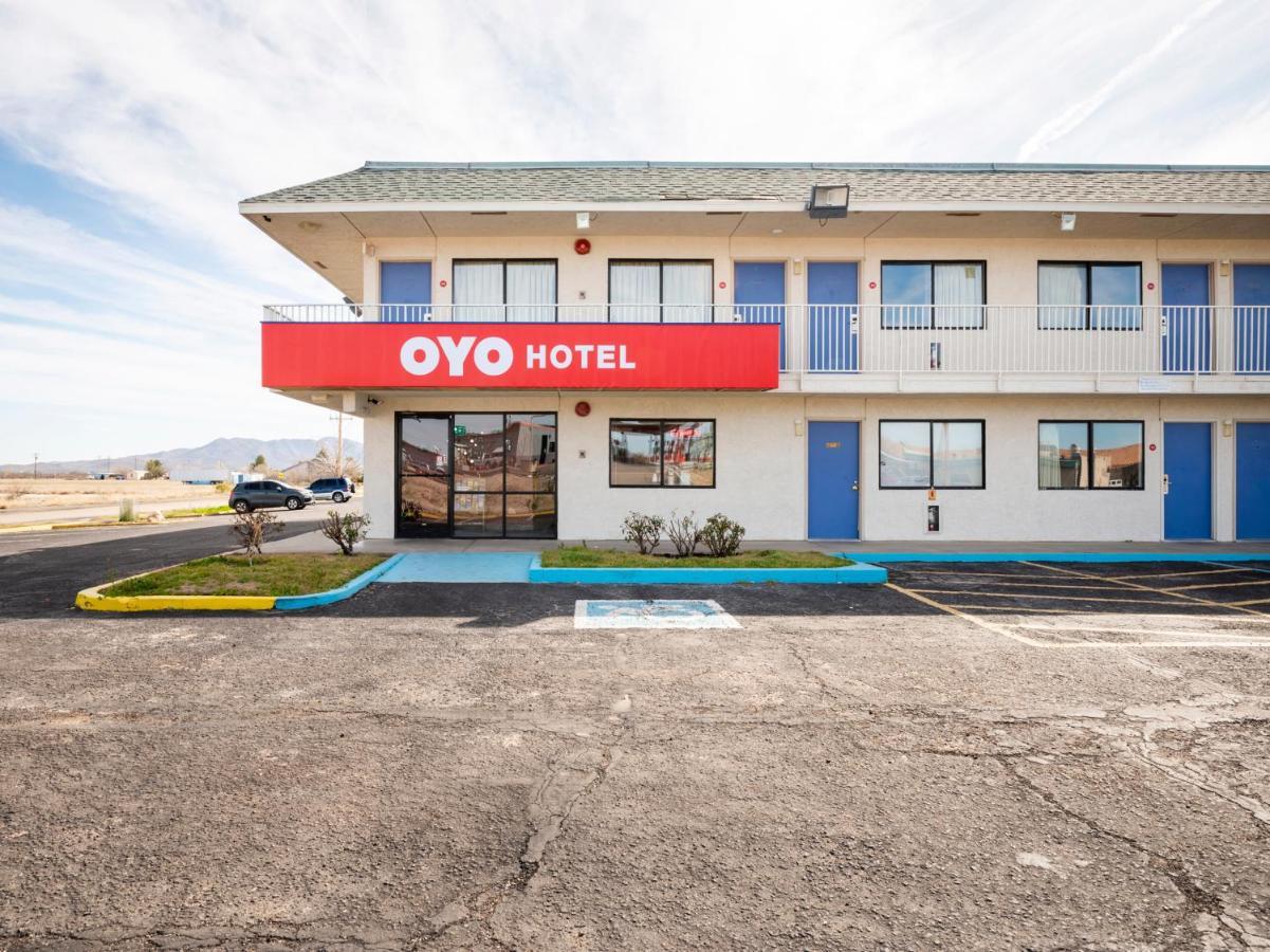 Oyo Hotel Willcox Esterno foto