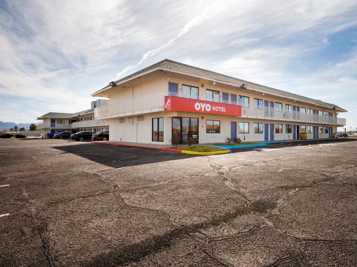 Oyo Hotel Willcox Esterno foto